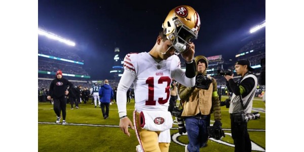 Le quart-arrière recrue des 49ers de San Francisco absent avec une autre blessure Le quart-arrière recrue des 49ers de San Francisco absent avec une autre blessure